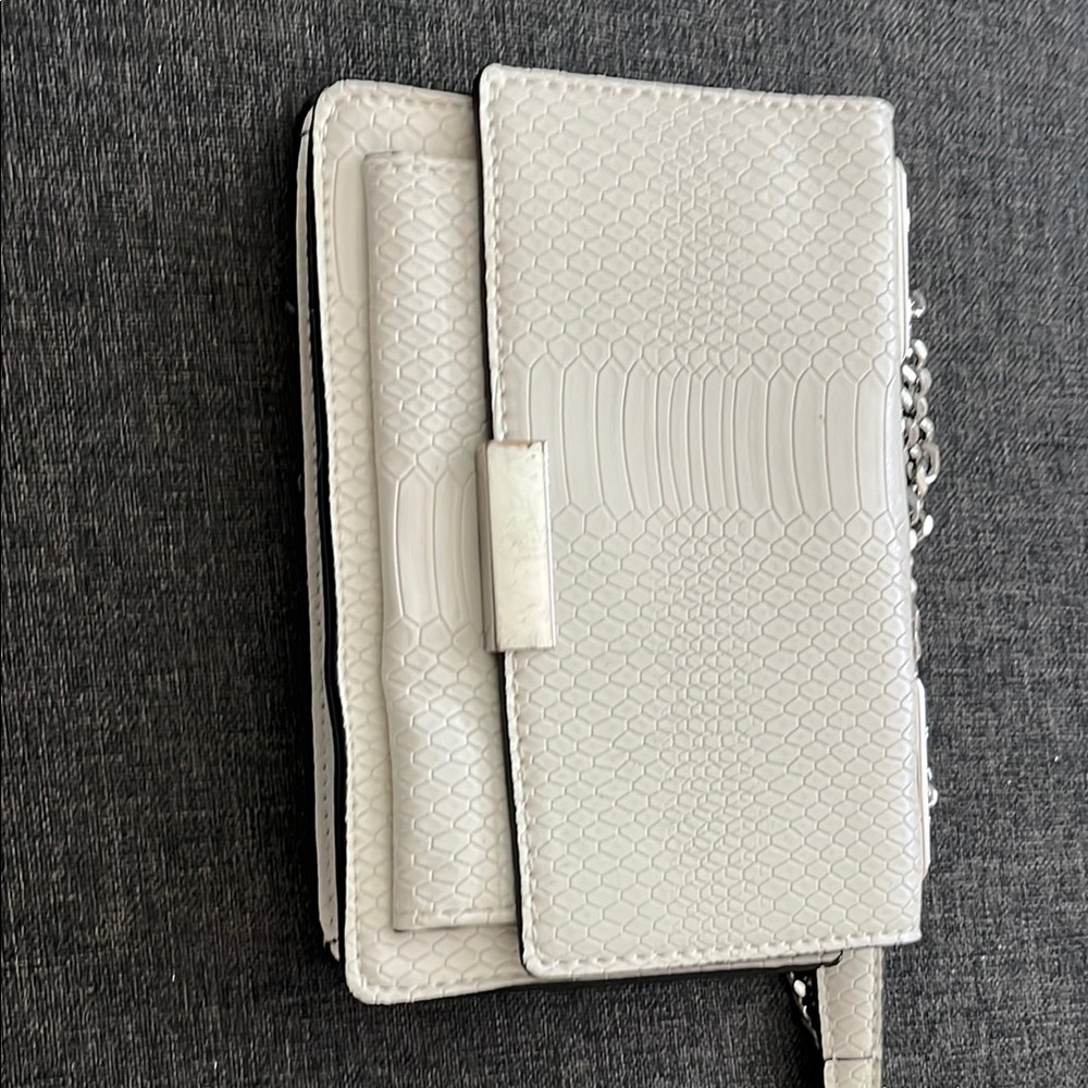 Elegant Cream Textured Women's Bag